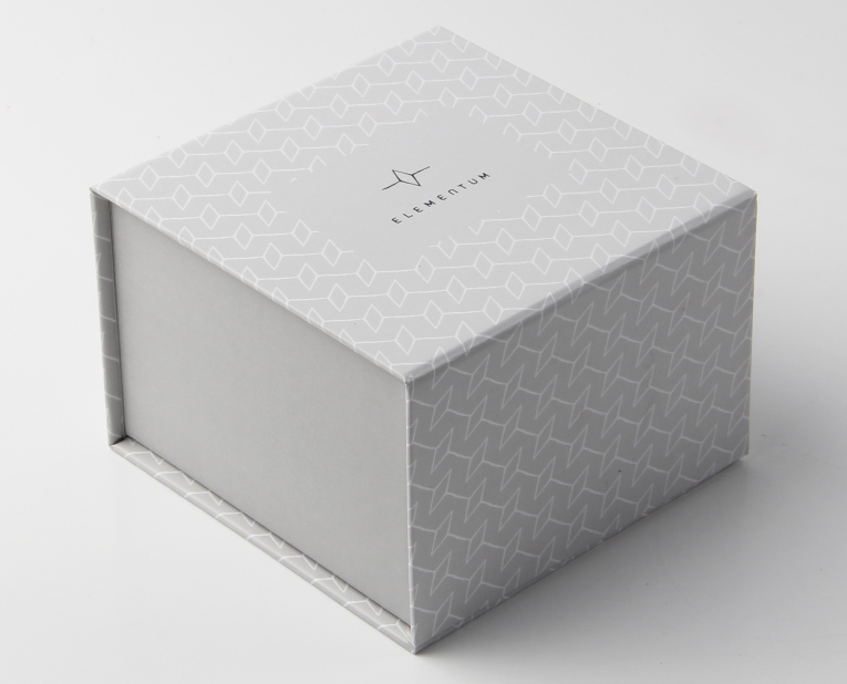 首飾包材定制廠家-廣州駿業(yè)包裝實(shí)業(yè)有限公司 首飾包材定制廠家