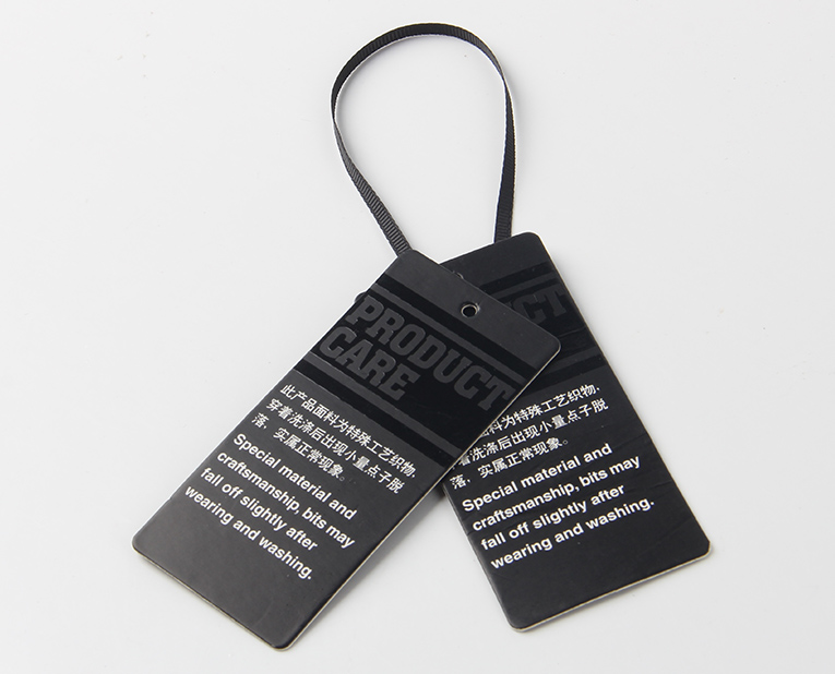 鞋子吊牌也能借助"逃跑"機器人熱度？