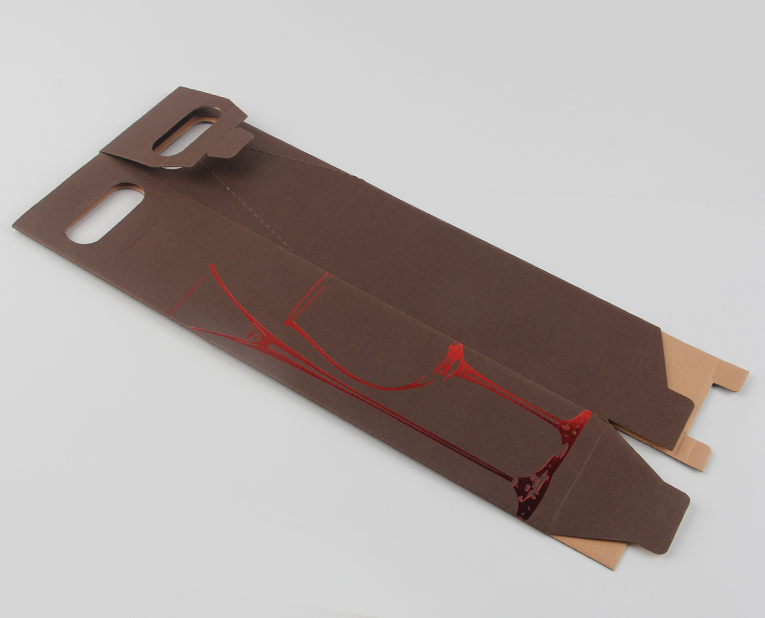 紅酒包裝盒生產廠家的膠輥是怎么避免擠壓性損耗的? 紅酒包裝盒生產廠家的膠輥是怎么避免擠壓性損耗的?