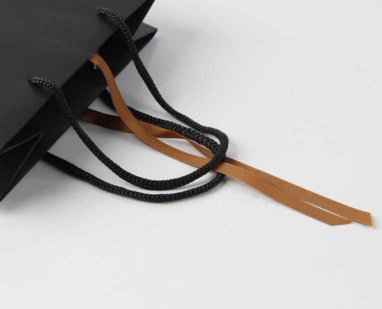 emmm,走入別工廠系列之“保健品紙袋工廠的燙金之謎” emmm,走入別工廠系列之“保健品紙袋工廠的燙金之謎”