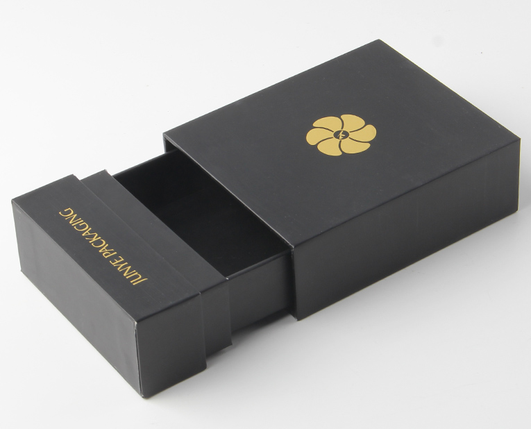 保健品精裝盒早前在定做的時候由于環保問題盛行UV的原因 保健品精裝盒早前在定做的時候由于環保問題盛行UV的原因