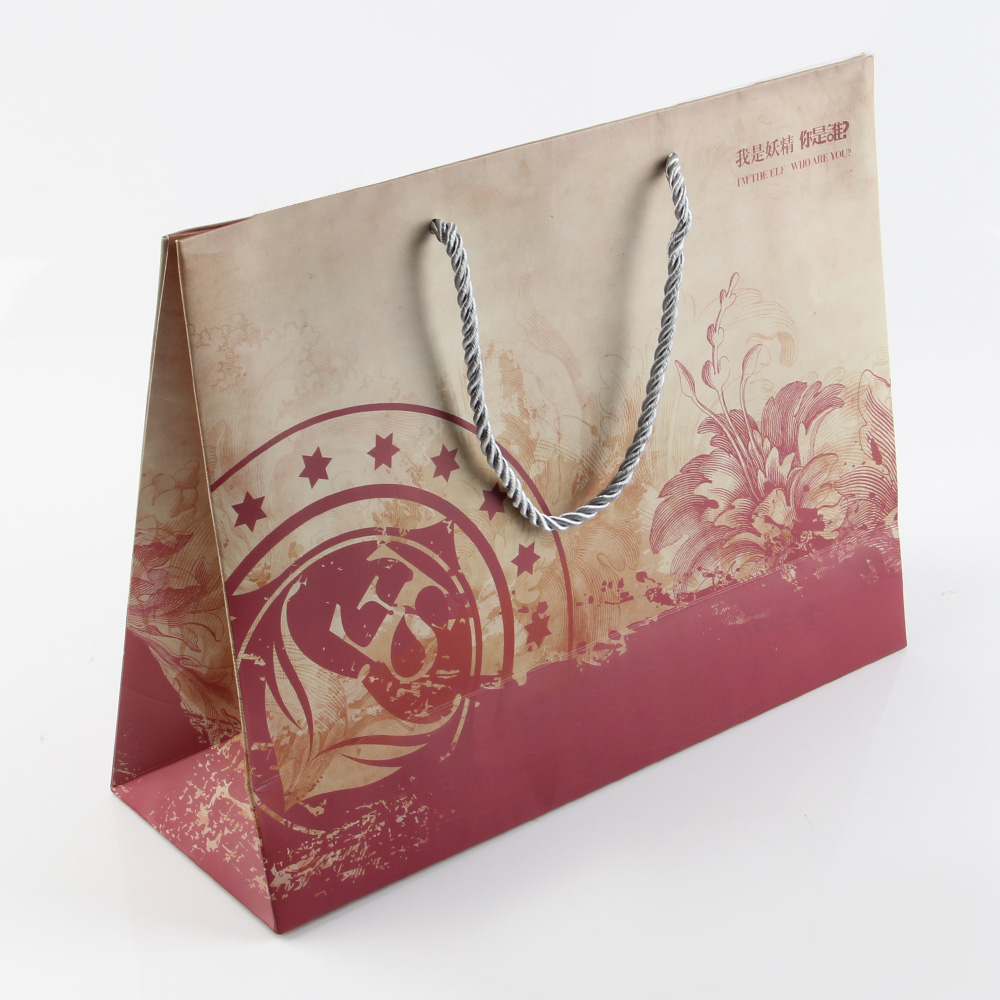 皮具紙袋工廠尊重客人，但我們更尊重我們的一線工人們