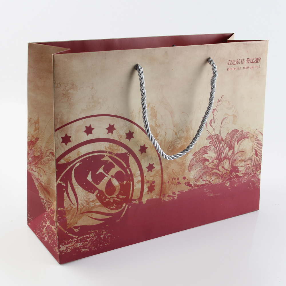 皮具紙袋工廠尊重客人，但我們更尊重我們的一線工人們