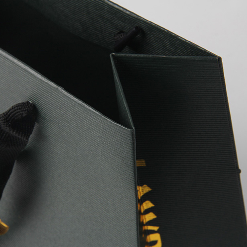 手表商分別將紙袋和紙盒給2個(gè)生產(chǎn)廠家真的是無限正確的做法 手表商分別將紙袋和紙盒給2個(gè)生產(chǎn)廠家真的是無限正確的做法