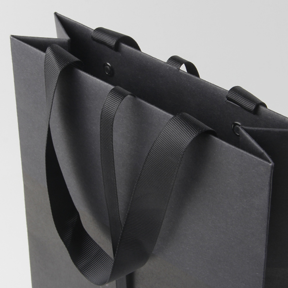 電子產品禮品袋生產廠家給封口絲帶訂下的規矩 電子產品禮品袋生產廠家給封口絲帶訂下的規矩