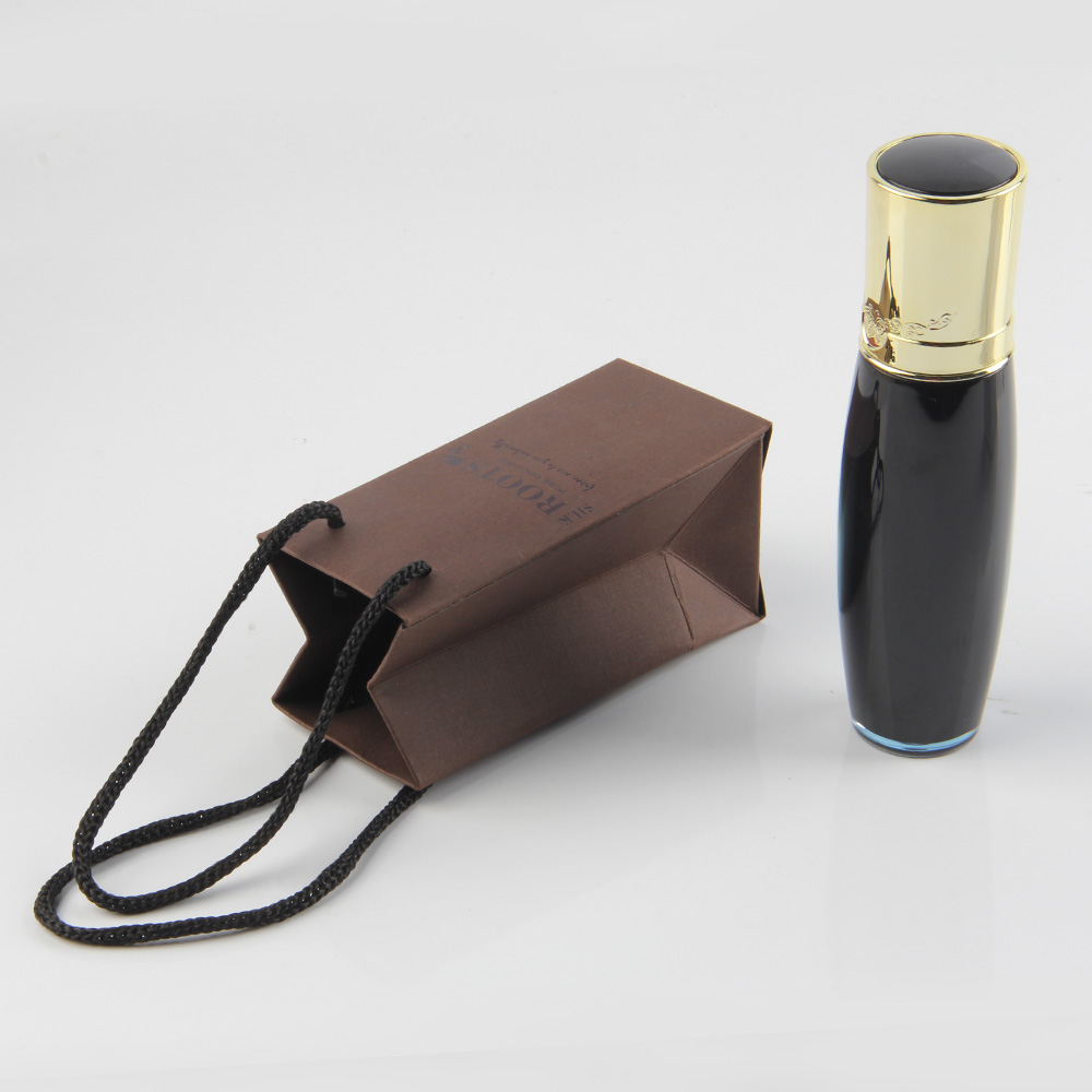 充電器的產品這么小紙袋是不是也該做這么小呢？