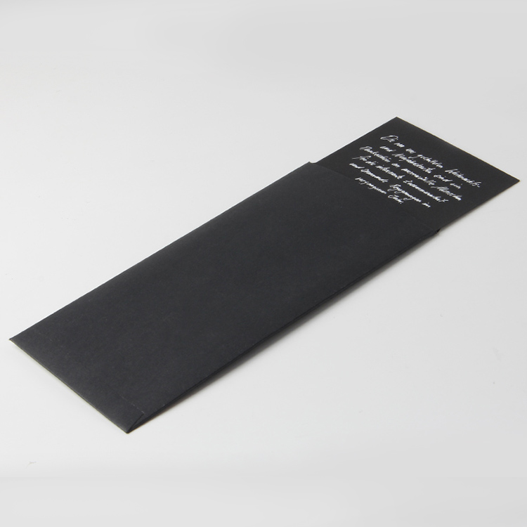 跟你聊聊黑卡紙吊牌設計過去的輝煌與落寞 跟你聊聊黑卡紙吊牌設計過去的輝煌與落寞